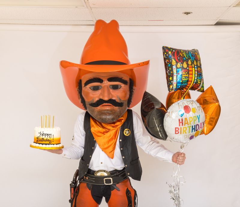 Pistol Pete with balloons