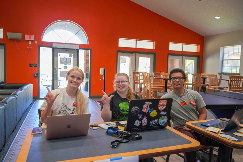 Conference Workers Go Pokes!